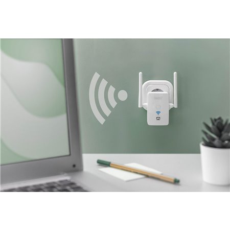 DIGITUS DN-7072 300 Mbps Wireless Repeater / Access Point 2.4 GHz + USB Charging Port