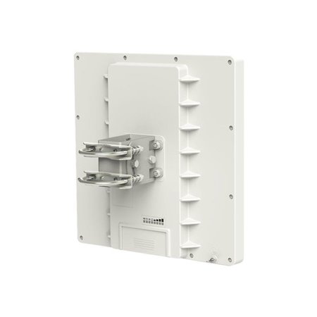 MikroTik RouterBOARD QRT 5