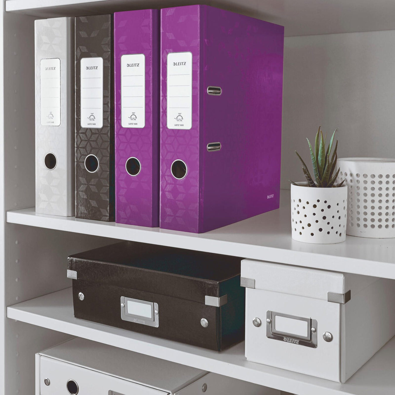 LEITZ Ordner Karton 8,0 cm DIN A4 - lila