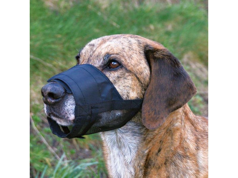 Trixie Muzzle with net insert polyester L–XL black