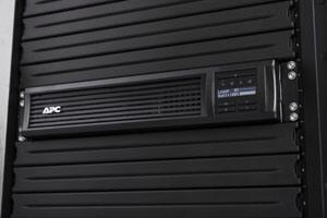 APC Smart-UPS 2200VA, LCD RM, 2U, 220-240V (SMT2200RMI2UC) mit APC SmartConnect