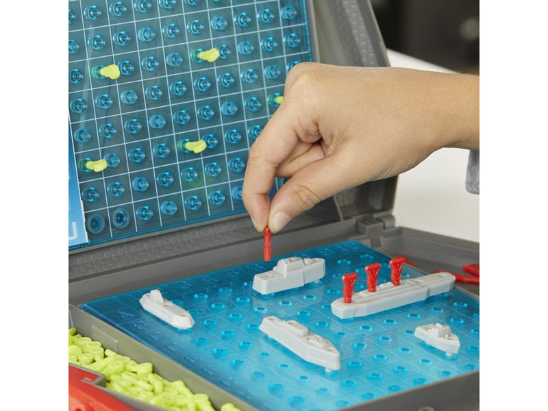 Hasbro Flottenmanöver