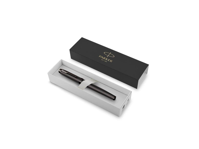 Parker IM Monochrome Rollerball | schwarze Tinte | Oberfläche und Zierteile in Dunkelgrau-Metallic | feine Spitze | Geschenkbox