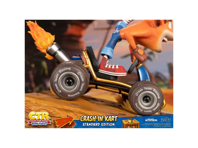 First 4 Figures - Crash Team Racing Nitro-Fueled Resin Painted Statue: Crash in Kart (Standard Edition) - Figur