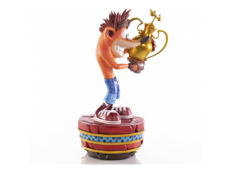 First 4 Figures - Crash Team Racing Nitro-Fueled - Crash (Winner) (Standard Edition) - Figur
