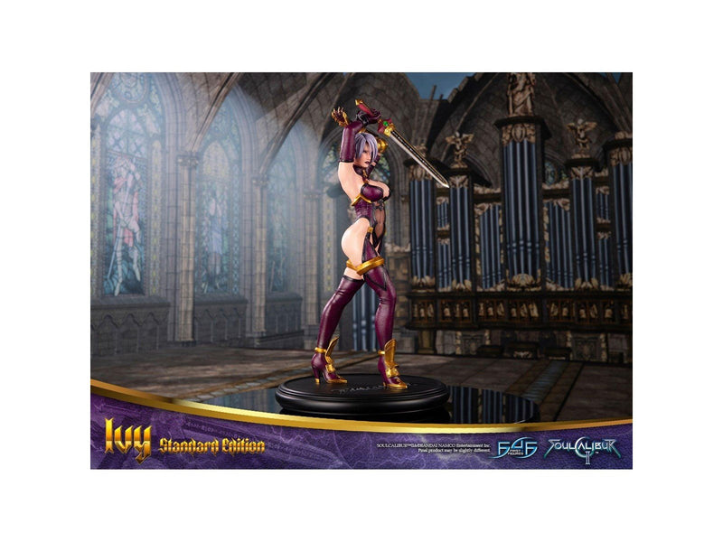 First 4 Figures - Soul Calibur II Resin Painted Statue: Ivy (Standard Edition) - Figur