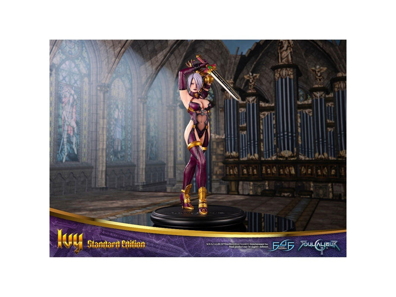 First 4 Figures - Soul Calibur II Resin Painted Statue: Ivy (Standard Edition) - Figur