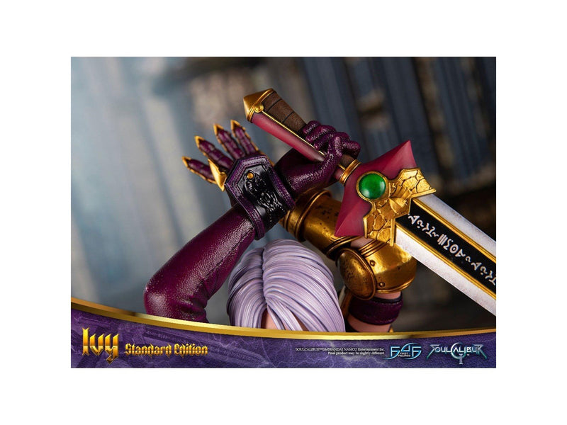 First 4 Figures - Soul Calibur II Resin Painted Statue: Ivy (Standard Edition) - Figur