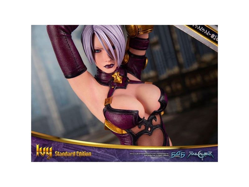 First 4 Figures - Soul Calibur II Resin Painted Statue: Ivy (Standard Edition) - Figur