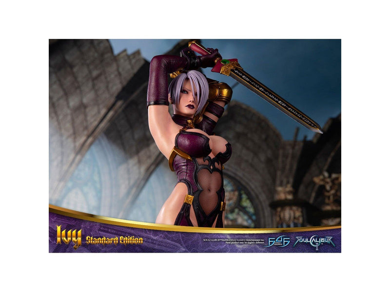 First 4 Figures - Soul Calibur II Resin Painted Statue: Ivy (Standard Edition) - Figur
