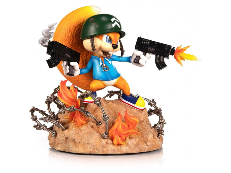 First 4 Figures - Conker's Bad Fur Day Resin Painted Statue: Soldier Conker (Standard Edition) - Figur