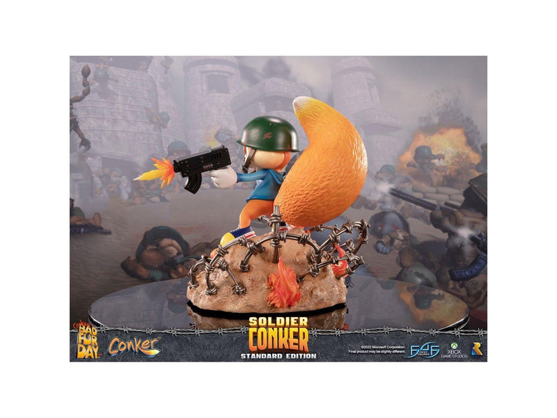 First 4 Figures - Conker's Bad Fur Day Resin Painted Statue: Soldier Conker (Standard Edition) - Figur