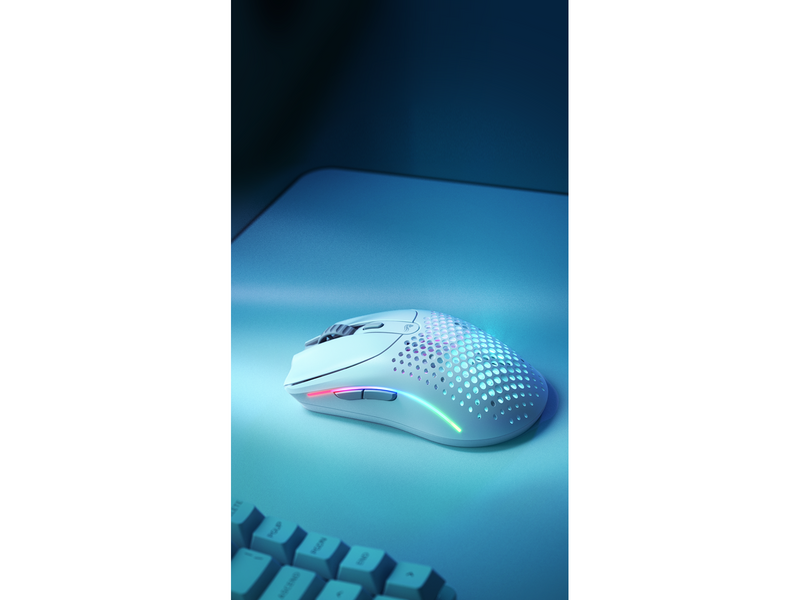 Glorious Model O Wireless 2 - Matte White - Gaming Maus (Schwarz mit RGB)