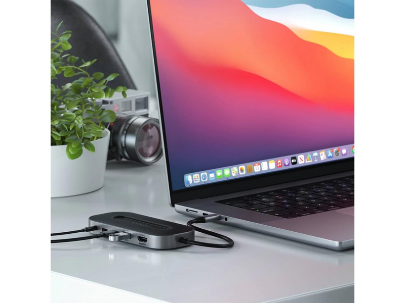 Satechi USB4 Multiport Adapter with 2.5G Ethernet