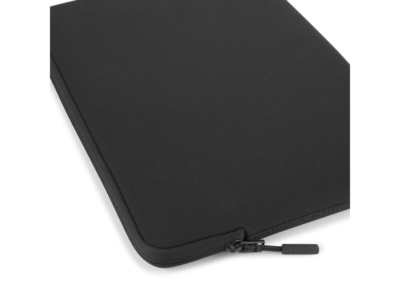 Pipetto Classic Fit Sleeve for MacBook Pro 14/Air 13.6 - Black