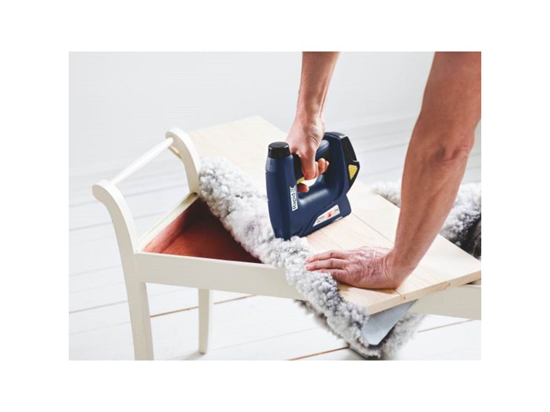 Rapid Cordless Staple Gun BTX530 7.2V
