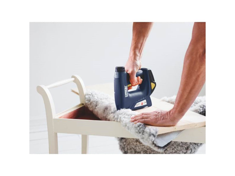 Rapid Cordless Staple Gun BTX530 7.2V