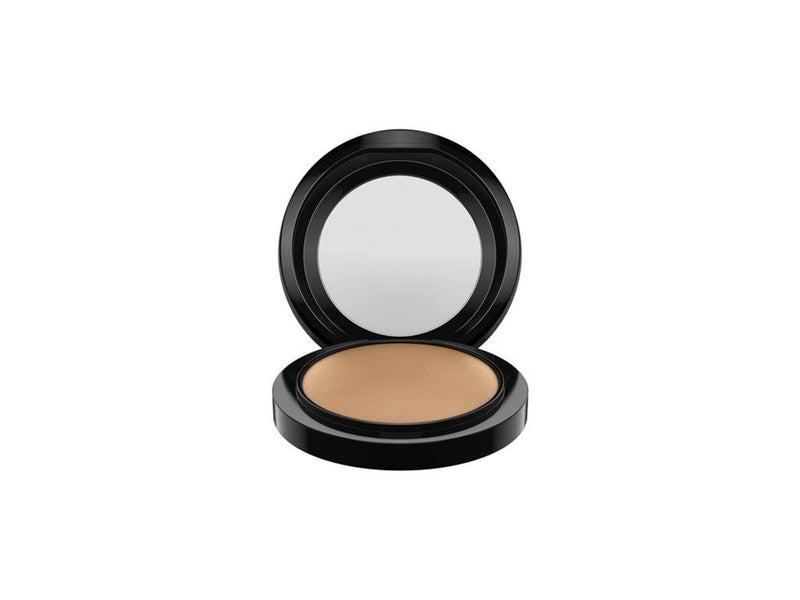 MAC Mineralize Skinfinish Dark