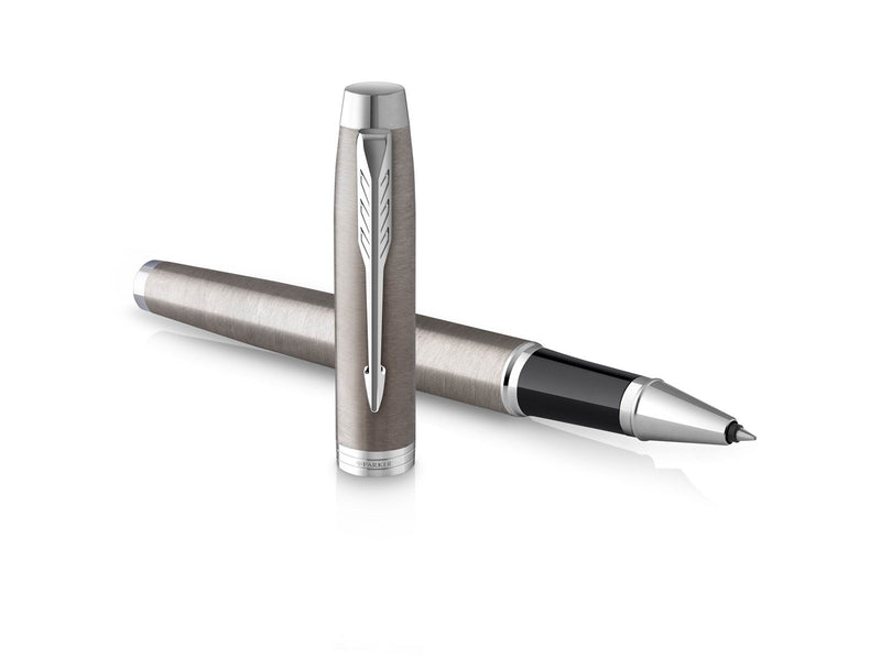 Parker IM Rollerball | Edelstahl mit Chrom-Zierteilen | feine Spitze mit schwarzer Tinte | Geschenkbox
