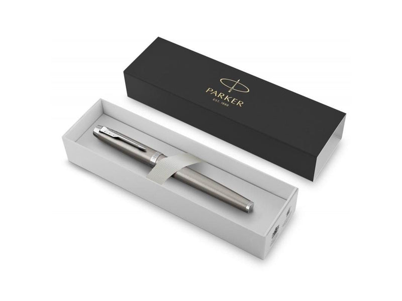 Parker IM Rollerball | Edelstahl mit Chrom-Zierteilen | feine Spitze mit schwarzer Tinte | Geschenkbox