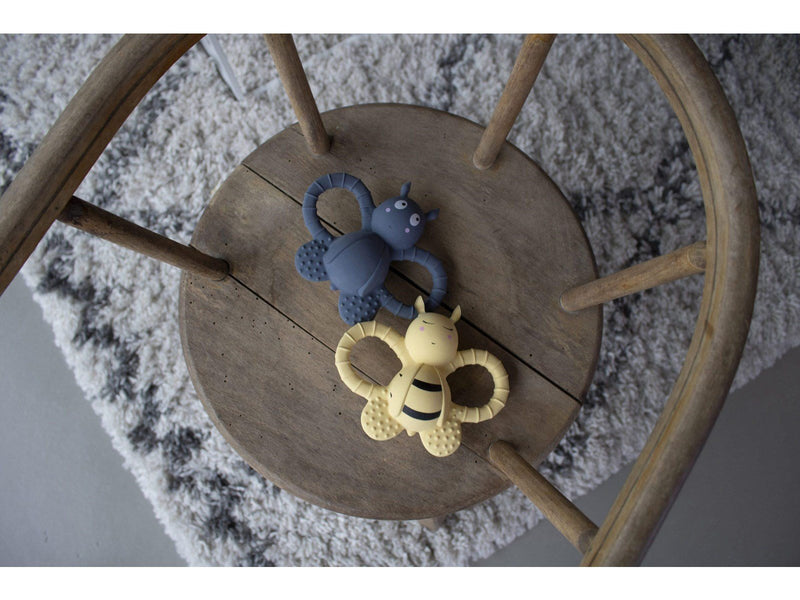 Filibabba Teether - Felix the fly rubber - muddly blue