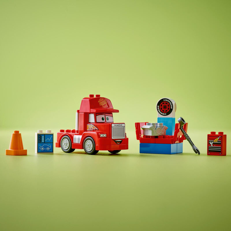 LEGO® DUPLO® 10417 Mack beim Rennen