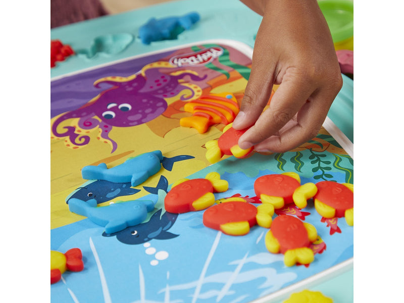 Hasbro Creativity Table