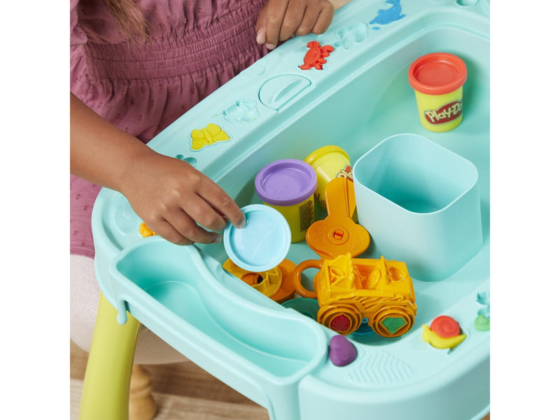 Hasbro Creativity Table