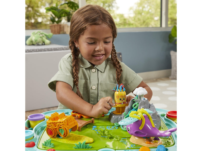 Hasbro Creativity Table