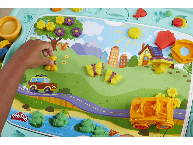 Hasbro Creativity Table
