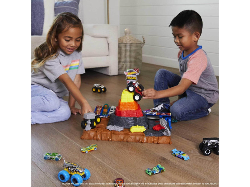 Hot Wheels Monster Trucks Arena Smashers Bone Shaker Ultimate Crush Yard With 1 Vehicle