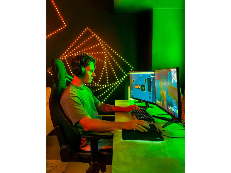 Twinkly Dots – 60 App-controlled RGB LEDs. 3 Meters. Clear Wire. USB-powered.