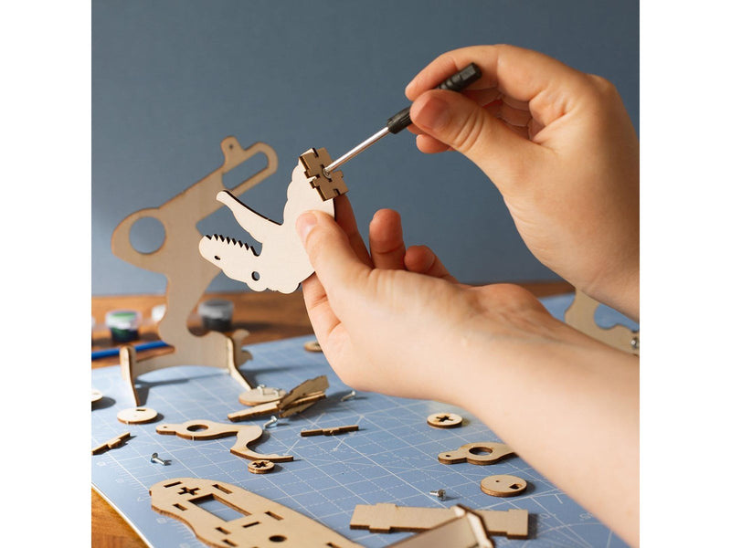 Thumbs Up! Build Your Own - Remote Control Dinosaur