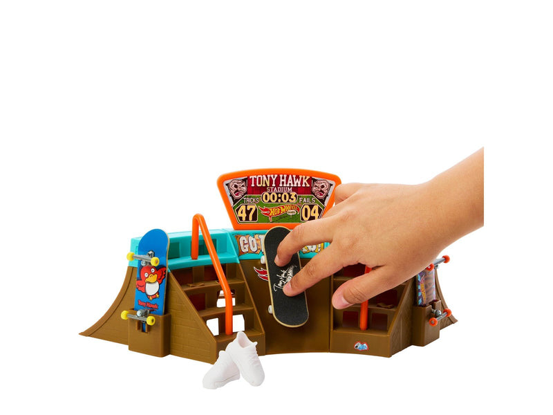 Hot Wheels Skate Stadium Set With Exclus