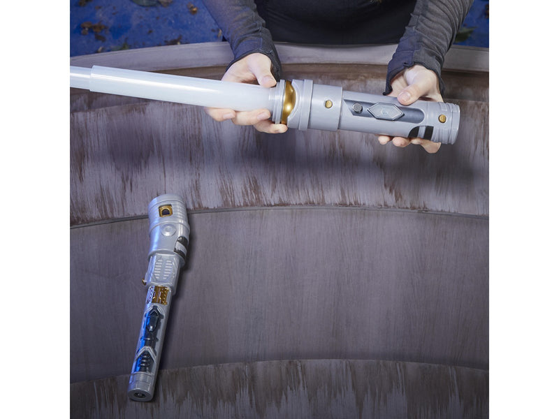 Star Wars Lightsaber Forge Ahsoka Tano Electronic Lightsaber