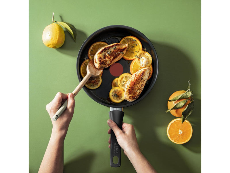 Tefal Renew ON Black Sautepan 24 cm w. lid