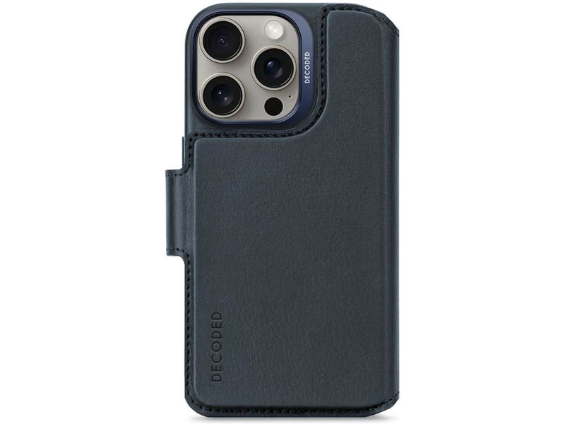 Decoded Leather Detachable Wallet navy - iPhone 16 Pro