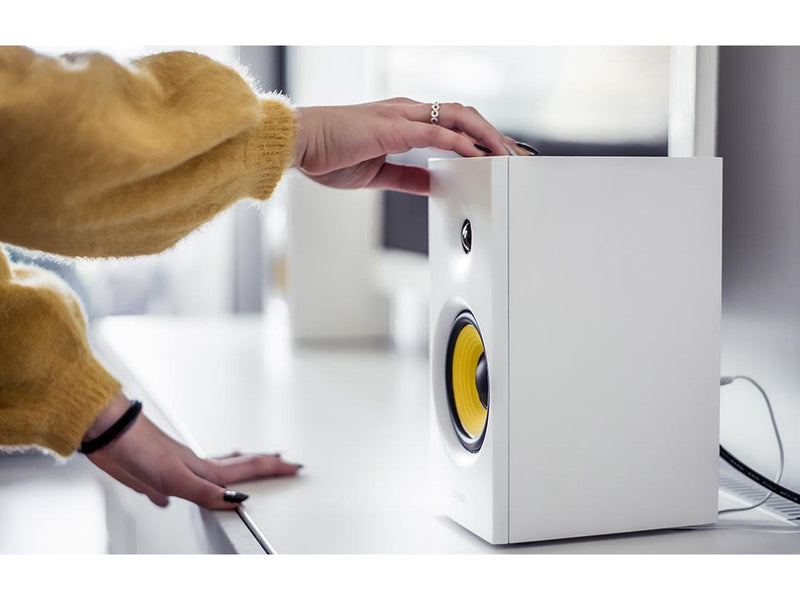 Edifier Speakers 2.0  R1080BT (white)