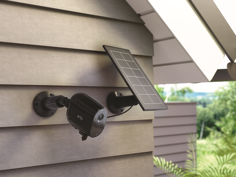 Arlo Essential Solar Panel Charger - Black