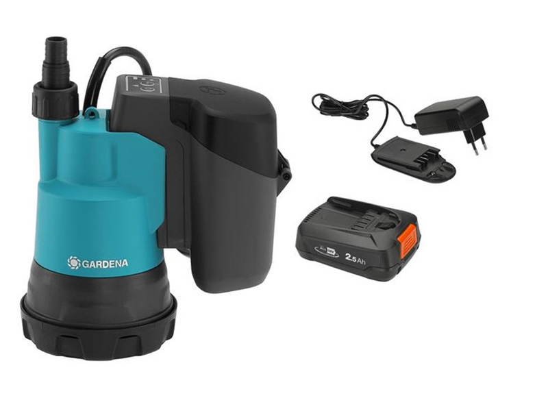 Gardena Battery Clear Water Submersible Pump 2000/2 18V P4AReady-To-Use Set