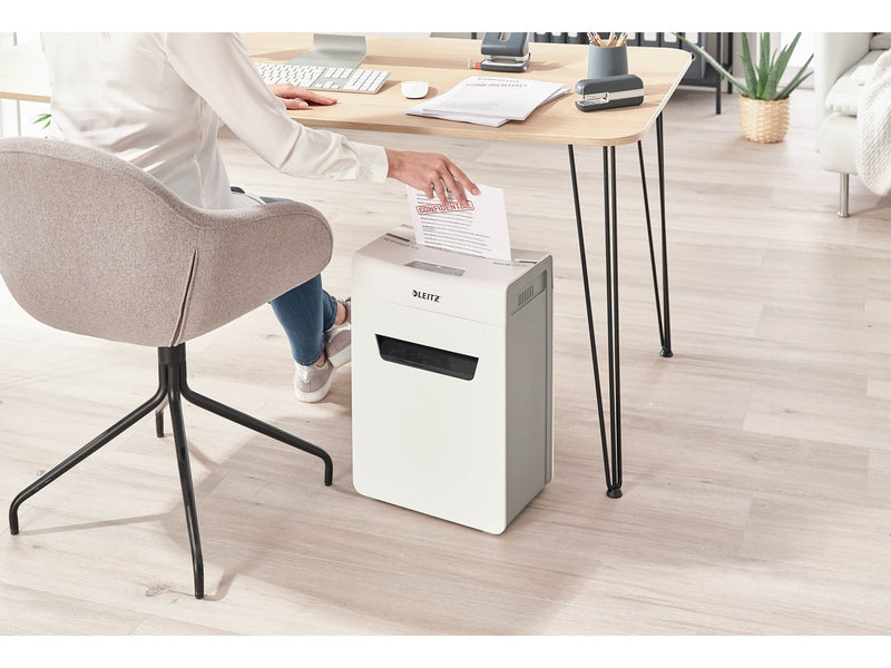 Leitz IQ 10X Protect Premium Aktenvernichter, Partikelschnitt, P4, 10 Blatt