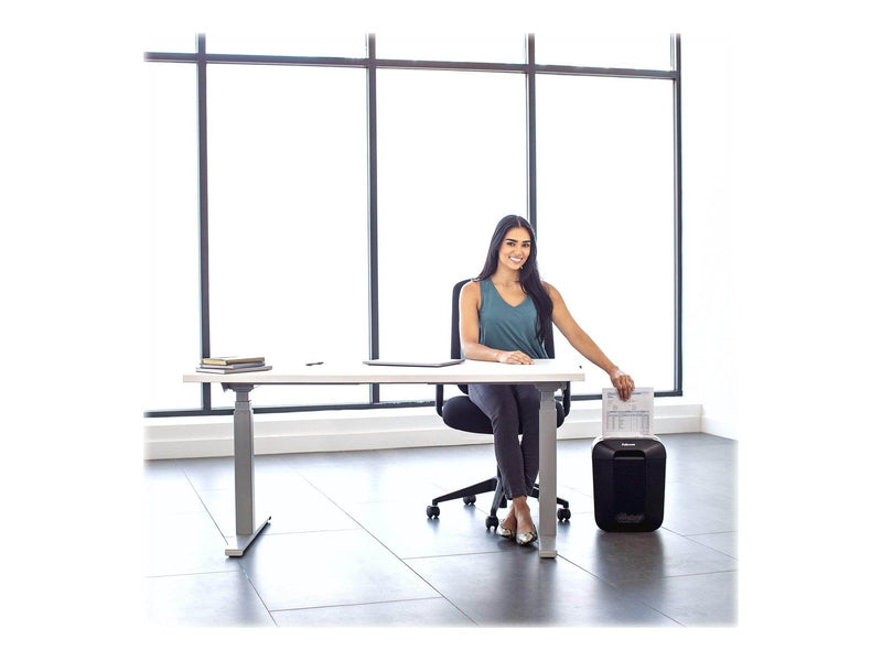 Fellowes Powershred® LX45 Partikelschnitt Aktenvernichter