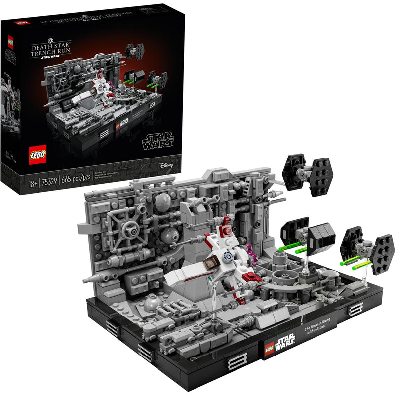 LEGO® Star Wars Death Star™ Trench Run Diorama 75329