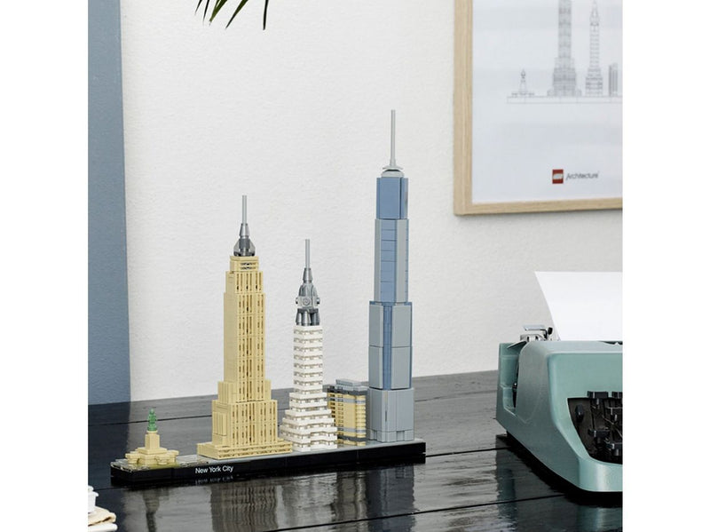 LEGO Architecture 21028 New York City