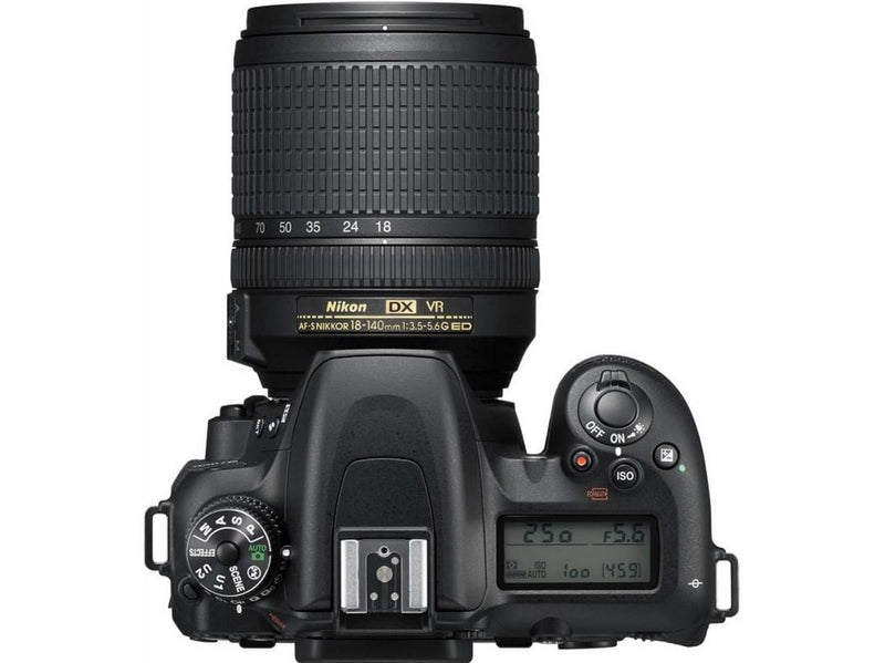 Nikon D7500 18-140mm VR