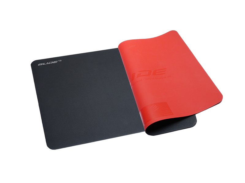 Mad Catz The Authentic GLIDE 19 Gaming Surface Mouse Pad