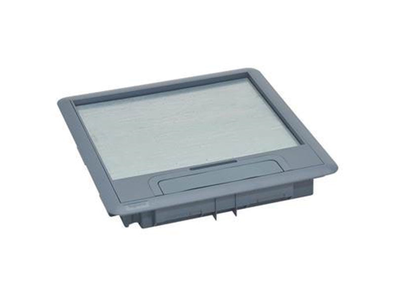 Legrand Gulvboks låg standard 8mm 16/24 moduler plast