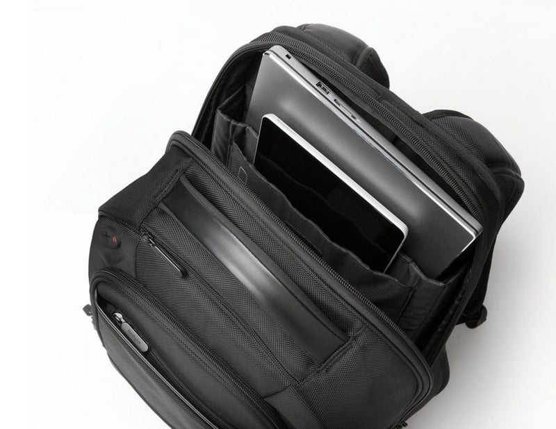 Kensington Contour 2.0 15.6" Business Laptop Rucksack