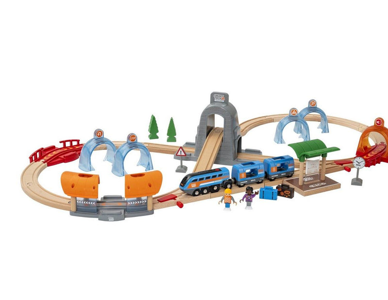 Brio Action Tunnel Travel Set (Smart Tech Sound)
