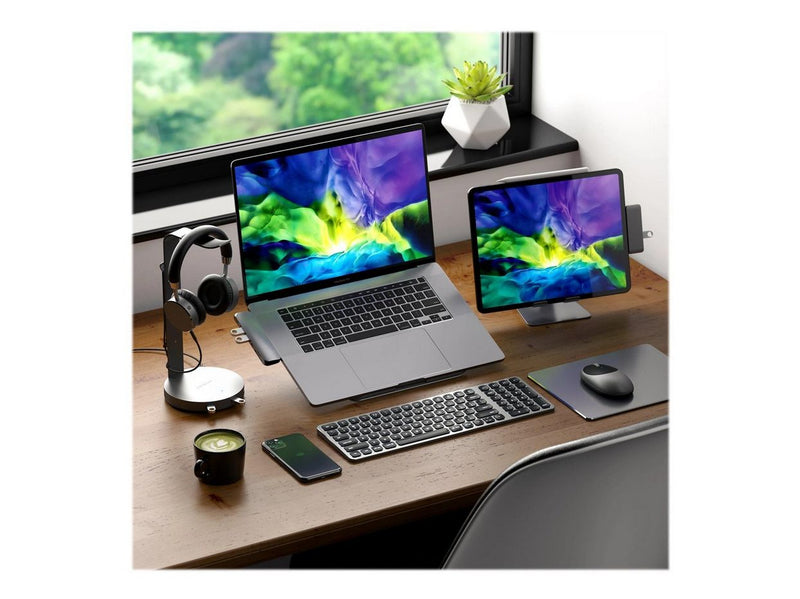 Satechi Aluminum Headphone Stand with built in USB Hub
